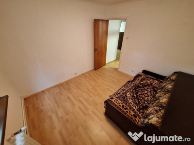 Apartament 3 camere Piata Sudului Str. Garnitei