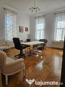 Apartament 4 Camere 130 mp , Vila interbelica Reconsolidata