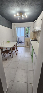 Apartament 4 camere spatios renovat recent Rahova