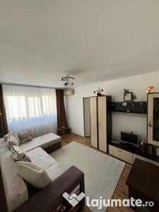 Apartament cu 2 camere central