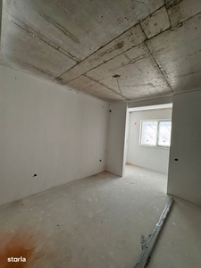 Apartament 3 camere cu terasa ampla, decomandat, zona Metrou Berceni