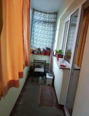 Apartament cu 3 camere Etaj 2 - Zona Marasesti