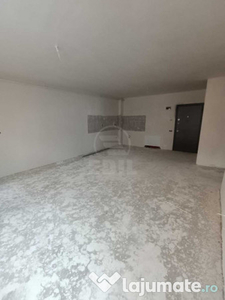 Apartament cu 3 camere, semifinisat, zona Somesului