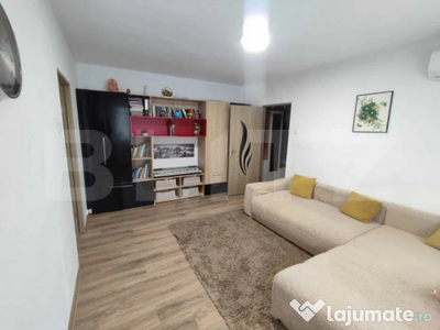 Apartament de 2 camere, semidecomandat, 50mp, zona Podu Ros