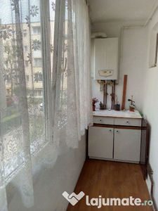 Apartament de 3 camere zona NOUA