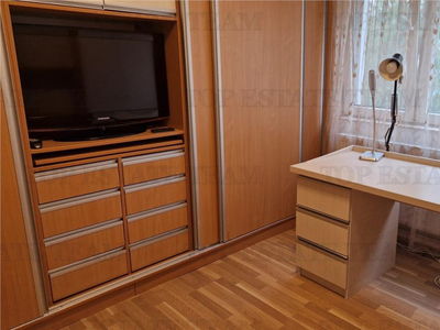 Apartament mobilat 2 camere decomandat Pacii (3min metrou)