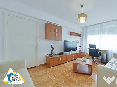 Apartament primitor Ultracentral cu 3 camere pe Bdul Revolutiei