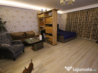 APARTAMENT SUPERB 3 CAMERE 120 MP I BANEASA