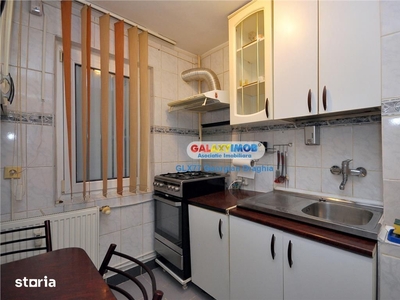 APARTAMENT 3 CAMERE + BOXA ZONA DOMENII