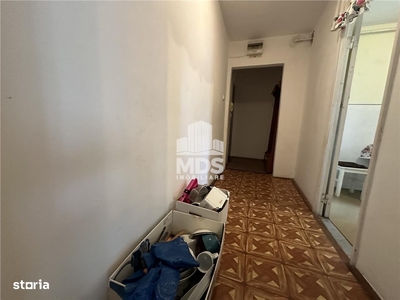 Casa cuplată 6 camere în Baciu de la proprietar