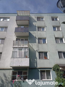 De vânzare apartament cu 2 camere în Sfântu Gheorghe