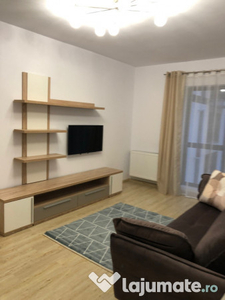 Închiriez apartament 2 camere Aqua City