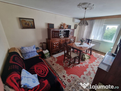 Kaufland aurel vlaicu-apartament 2 camere decomadat cu 2 ...