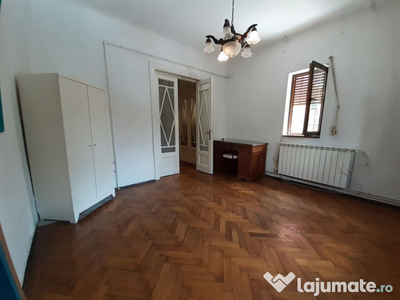 Mall Vitan Dudesti duplex Parter+demisol in vila, semi sa...