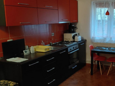 PF, apartament 1 camera, decomandat, zona Manastur, str. Colinei 26.