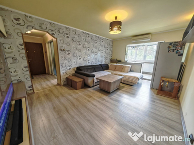 Privat Pridvorului 5 Apartament 4 cam(+1)+boxa, 2auto,Parc Tineretului