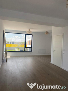 Vanzare casa 4 camere lux Tunari