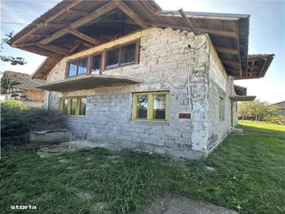 RECO Casa in gri cu teren in Gepiu, Bihor