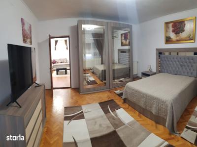 Apartament 4 camere, zona Bariera