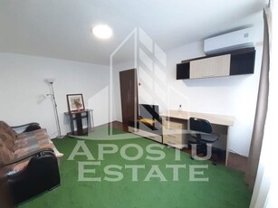 Apartament 1 camera, spatios, aer conditionat, renovat,Zona Dambovita