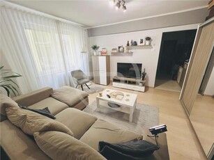 Apartament cu 2 camere, 50 mp utili , situat in zona Semicentrala!