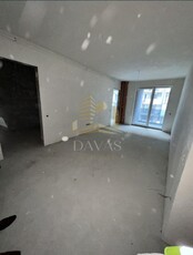 Apartament 2 camere Semidecomandate | zona Sopor | Etaj intermediar