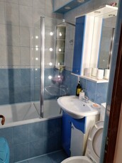 Apartament 3 camere de inchiriat