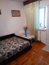 Apartament 3 camere zona Ion Pillat-Piata Mare, etaj 4 cu sarpanta