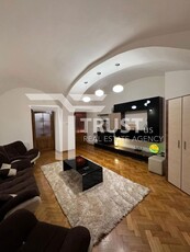 Apartament Cu 2 Camere | Ultracentral | Centrala Proprie