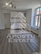 Apartament cu 3 camere,Piata Unirii(partial mobilat)