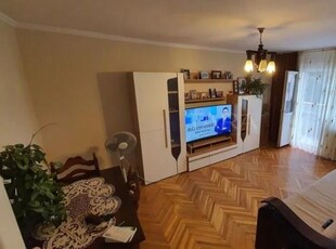 Apartament de vanzare cu 4 camere in Marasti