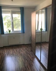 Apartament decomandat 3 camere zona Piata Rahova