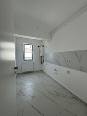 Apartament decomandat cu 2 camere - etaj intermediar - Comision 0