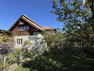 CASA 4 CAMERE TEREN 800 MP CAPUL PISCULUI COMUNA GODENI JUD. ARGES