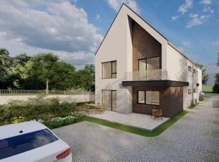 Casa tip duplex 4 camere, 165 mp, zona Voroneti