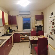 De închiriat apartament cu 2 camere decomandate în Calea Lipovei