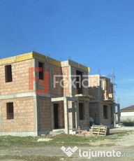 Duplex cu 4 camere de 136 mp si 3 bai, zona Dumbravita