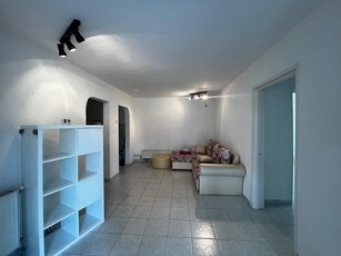 Vânzare sau închiriere,apartament 3 camere ,George Cosbuc ,vis a vis ITM