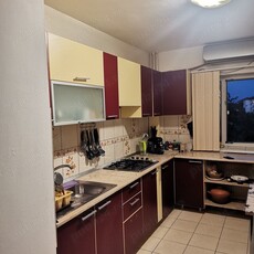 Închiriez apartament 2 camere