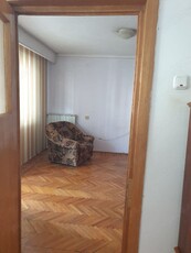 Închiriez apartament 2 camere