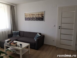 Inchiriez apartament 2 camere in zona Iulius Town