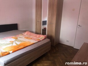 Inchiriez apartament 2 camere in zona Spitalului Judetean