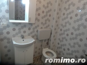 Inchiriez apartament 2 camere-Intim