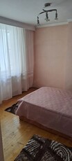 Inchiriez apartament 3 camere