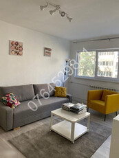 Inchiriez apt. 2 camere Bd. Tineretului, vis a vis parc, 7 min. metrou, TOTUL NOU, PRIMA INCHIRIERE.