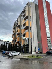 Vand apartament cu 3 camere, decomandat in Deva zona Mihai Viteazu-Piata Centrala.