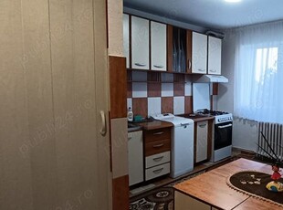 Proprietar, ofer spre închiriere un apartament spațios cu 1 cameră (36mp)