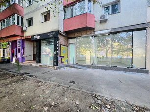 Spatiu Comercial Stradal, Stefan Cel Mare - Obor