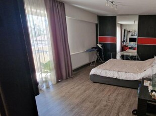 Vanzare Apartament cu 3 Camere in Apahida, Zona Centrala.