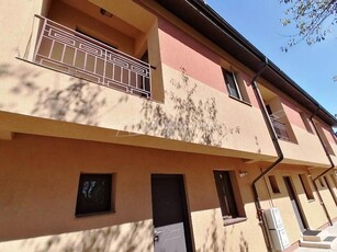 Vila 3 camere -Prelungirea Ghencea - Dantelei- metrou R #226;ul Doamnei- 120.000Euro- Comision 0 !